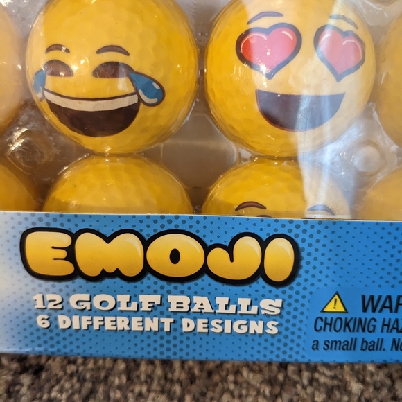 Emoji Golf Balls‎ Practice Novelty Yellow Set of 12 Regular Size  Brand New - Picture 2 of 4